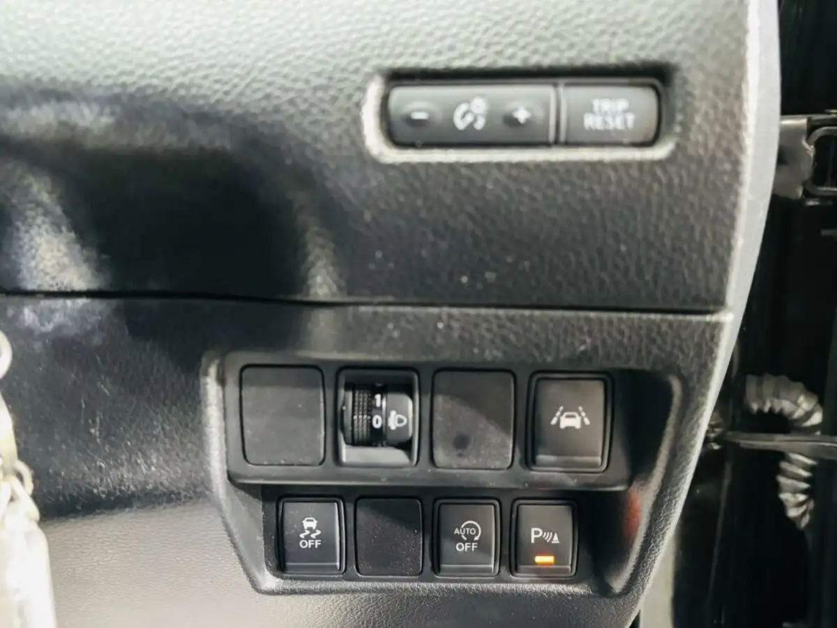 2016-nissan-qashqai-15dci-acenta-tech-pk-big-13