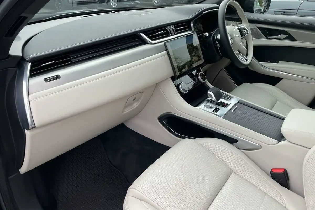 2024-jaguar-f-pace-20-p400e-r-dynamic-se-black-90th-anniversary-edition-big-54