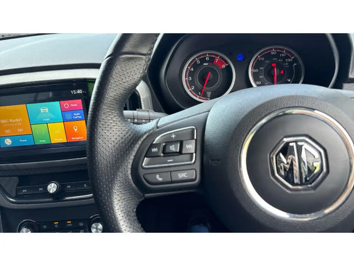 2023-mg-mg3-15-vti-tech-exclusive-nav-big-16