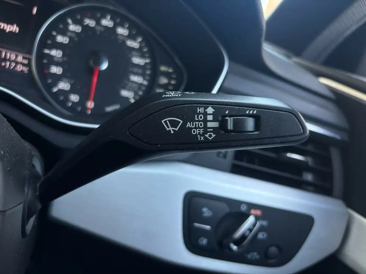 2017-audi-a4-14-tfsi-s-line-big-23
