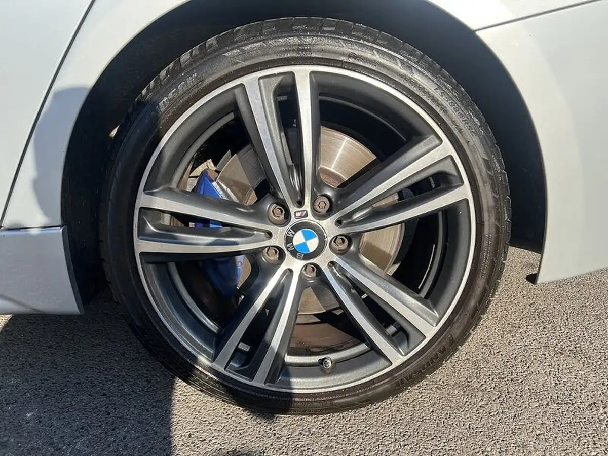 2017-bmw-3-series-20td-320d-m-sport-saloon-4d-auto-big-23