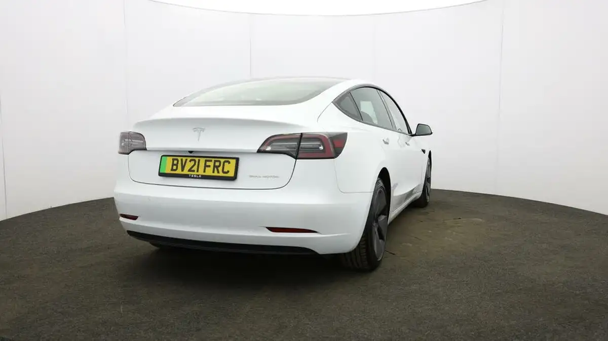 2021-tesla-model-3-e-long-range-4x4-big-53