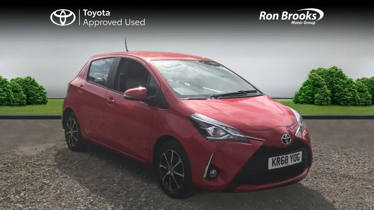 2018-toyota-yaris-15-vvt-i-icon-tech-111bhp-1496cc-big-0