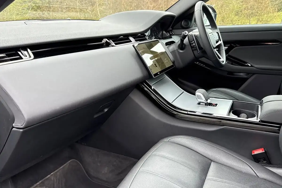 2024-land-rover-range-rover-evoque-20-d200-s-big-30