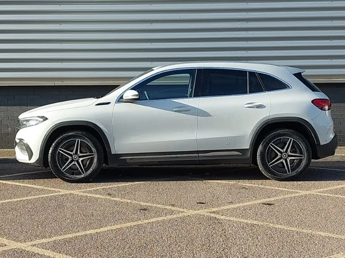 2021-mercedes-benz-eqa-e-eqa-350-amg-line-big-3