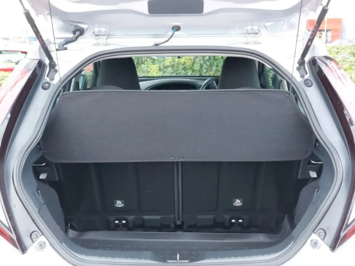 2023-toyota-aygo-x-10-vvt-i-pure-big-7