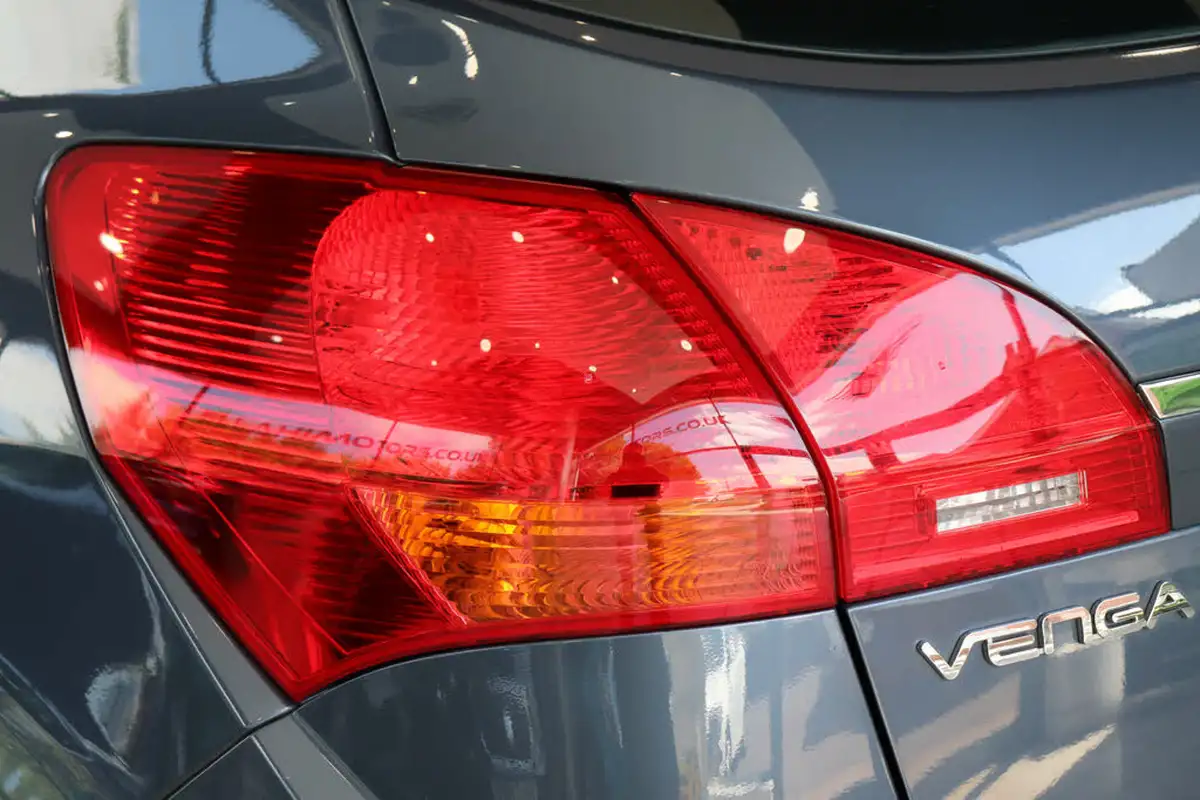 2017-kia-venga-14-2-big-76