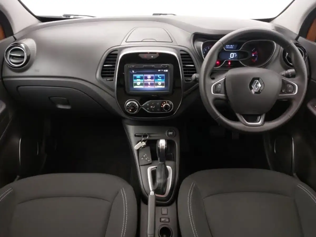 2019-renault-captur-13-tce-iconic-150bhp-ss-edc-auto-big-2