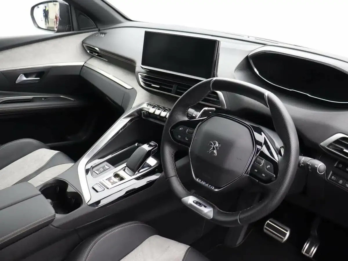 2021-peugeot-3008-suv-16-puretech-gt-premium-300bhp-4wd-hybrid4-e-eat8-big-6