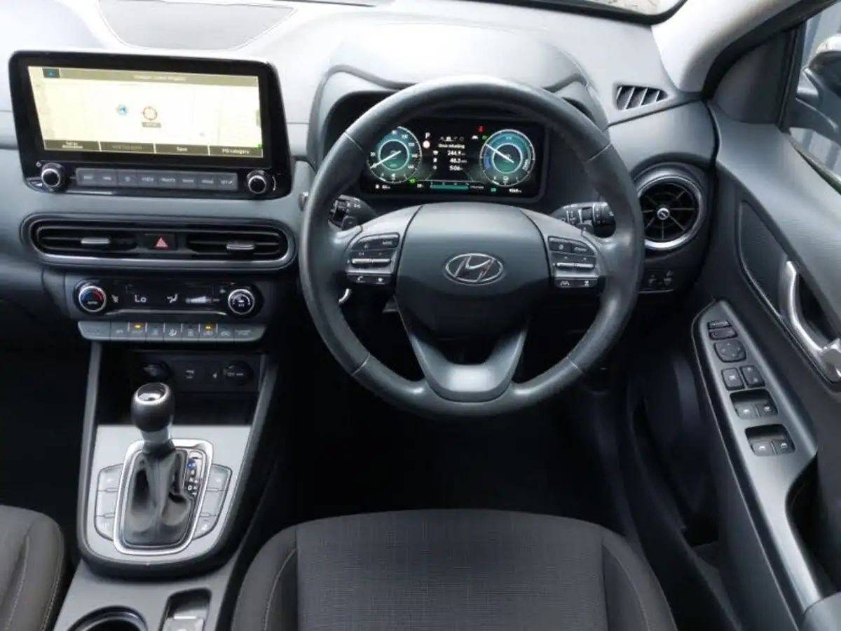 2022-hyundai-kona-16-gdi-premium-big-6
