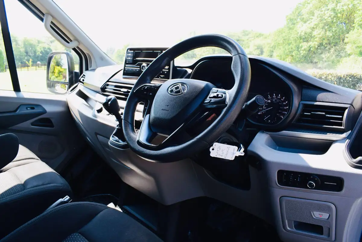 2021-maxus-deliver-9-20tdi-l3h2-big-10