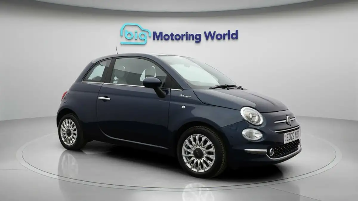 2022-fiat-500-10-dolcevita-big-0