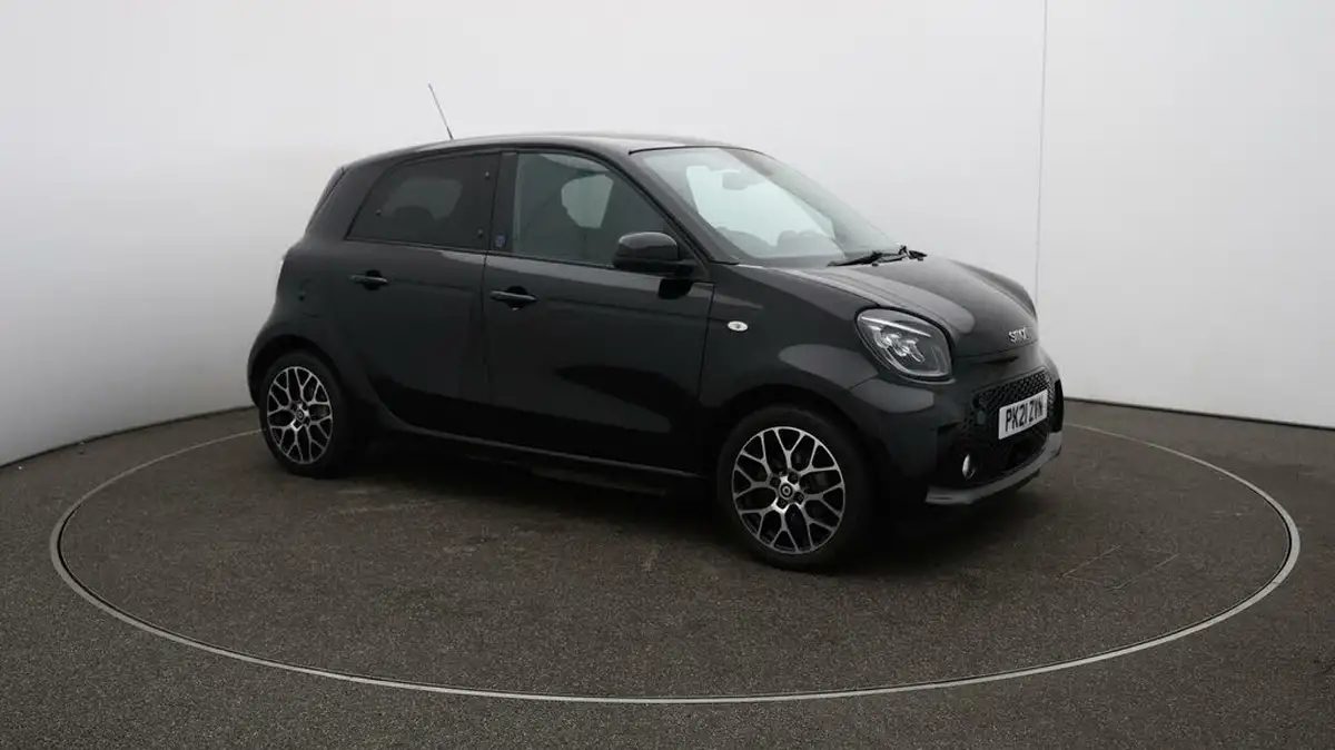 2021-smart-forfour-eq-exclusive-big-43