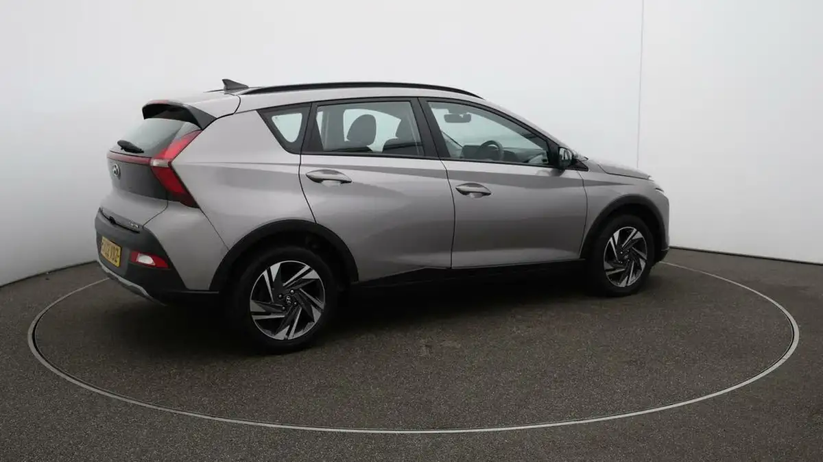 2022-hyundai-bayon-10-t-gdi-se-connect-dct-big-52