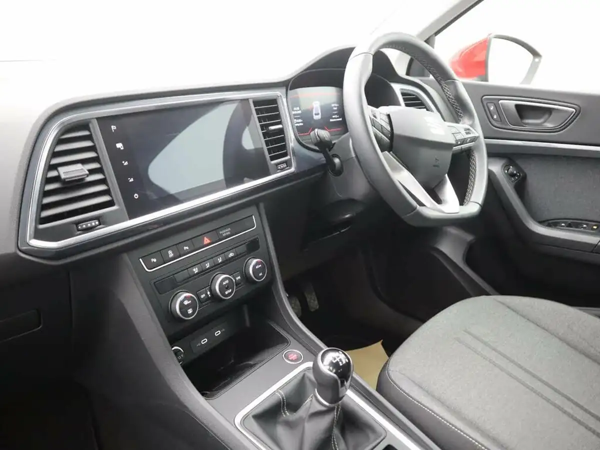 2024-seat-ateca-10-tsi-se-technology-110ps-big-12