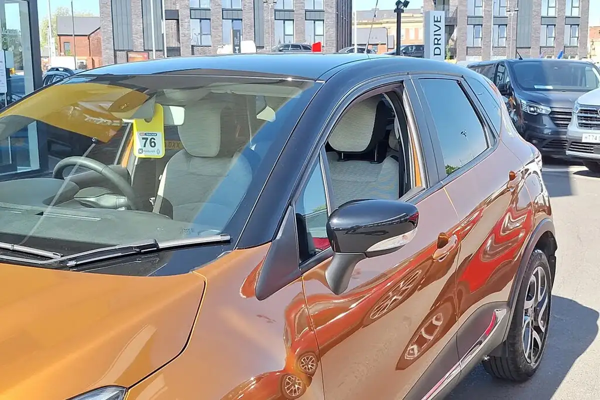 2018-renault-captur-15dci-iconic-big-24
