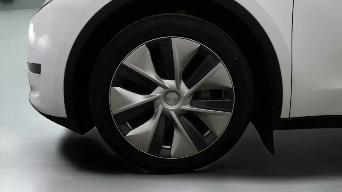 2023-tesla-model-y-e-rwd-big-17