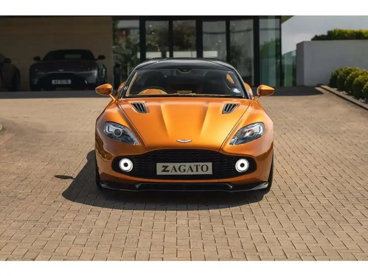 2019-aston-martin-vanquish-59-zagato-big-6