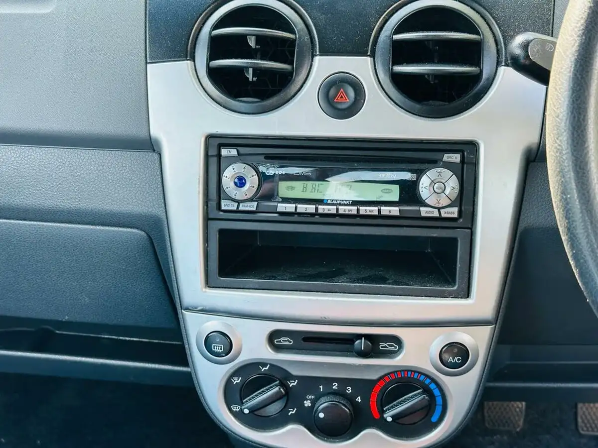2009-chevrolet-matiz-10-se-big-36