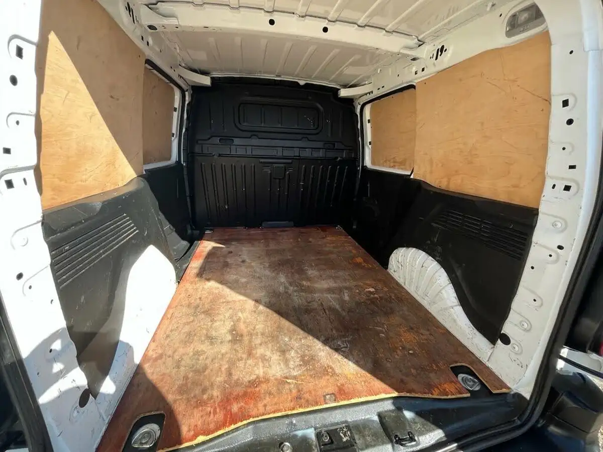 2022-toyota-proace-city-15d-active-big-34