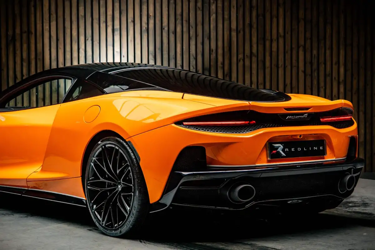 2022-mclaren-gt-40-big-20