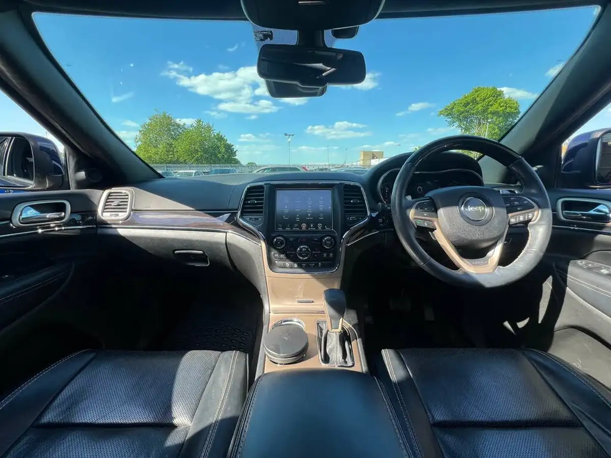 2017-jeep-grand-cherokee-30crd-overland-4x4-big-17