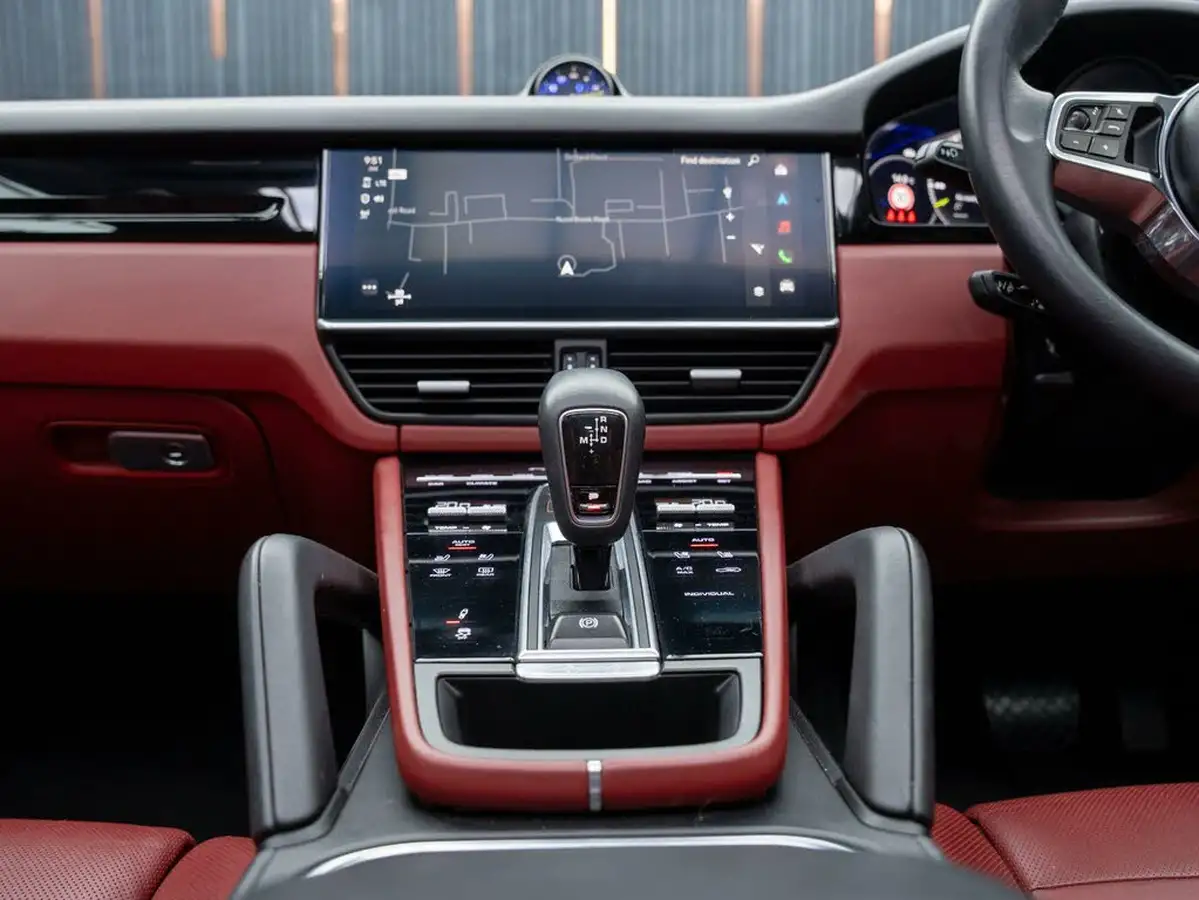 2023-porsche-cayenne-30-v6-e-hybrid-462ps-station-wagon-big-35