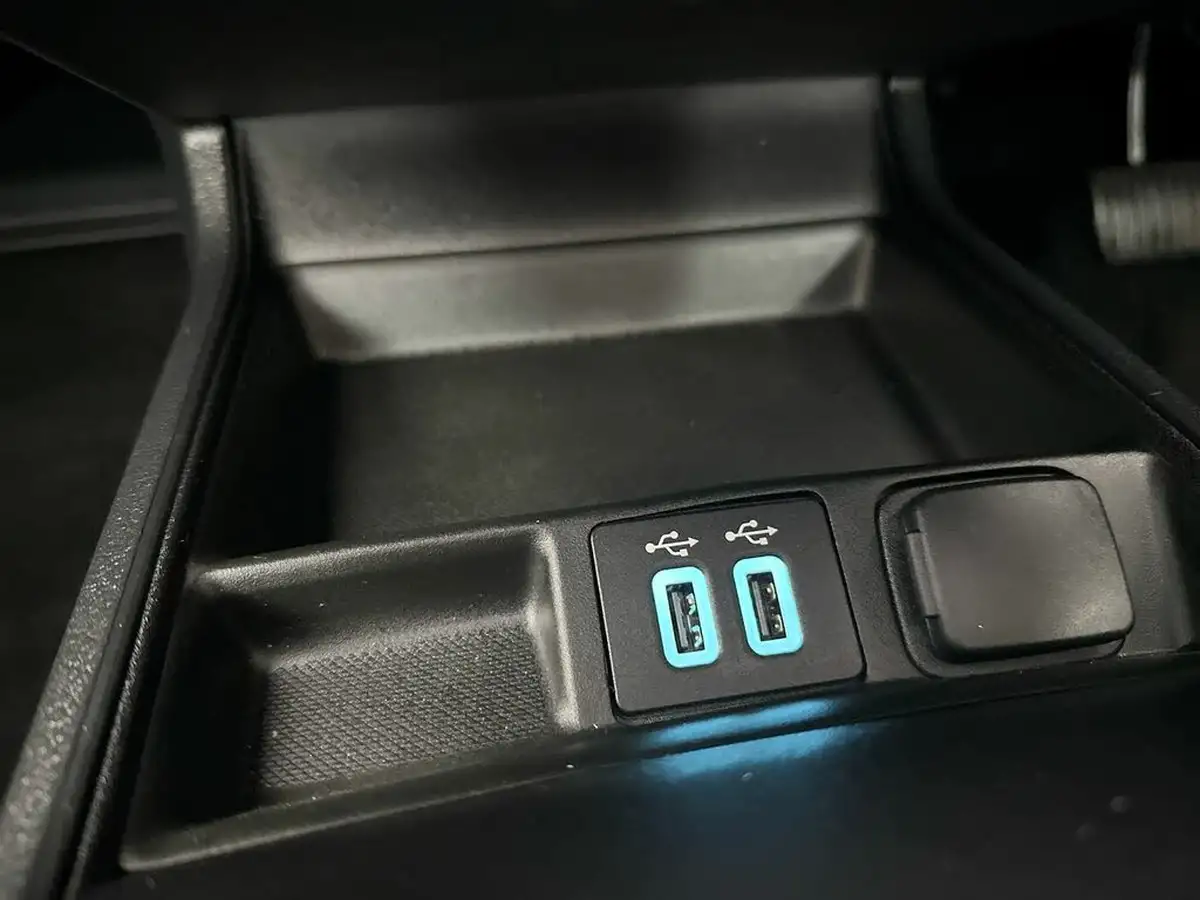 2022-ford-mondeo-20-tivct-titanium-edition-estate-5d-big-24