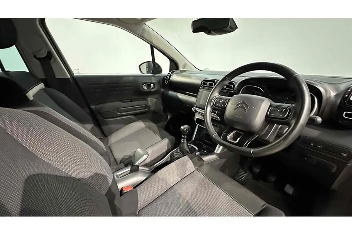 2020-citroen-c3-aircross-12-puretech-feel-110ps-ss-big-23