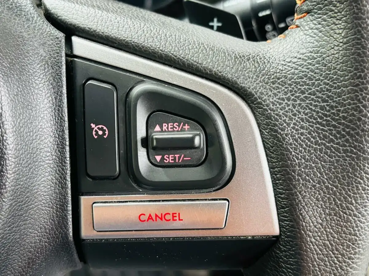2017-subaru-xv-20i-se-premium-lineartronic-big-13