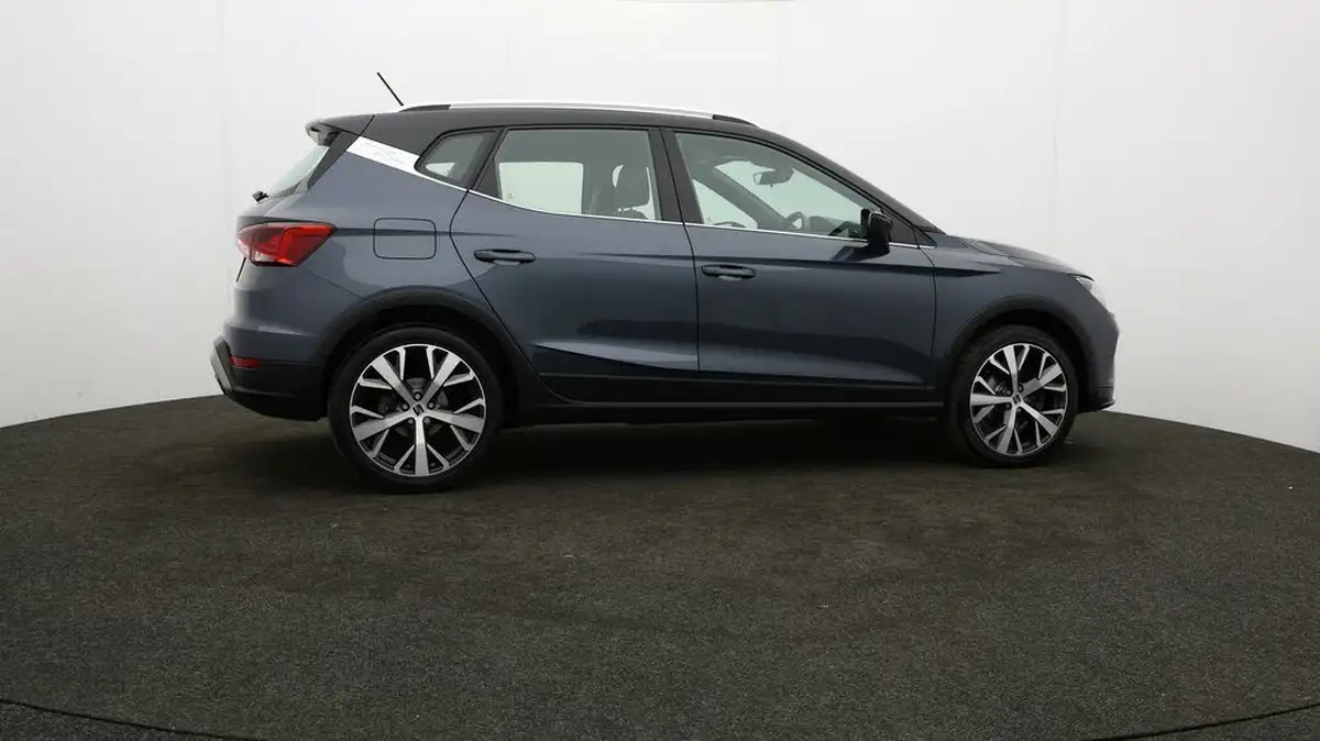 2022-seat-arona-10-tsi-xperience-lux-big-29