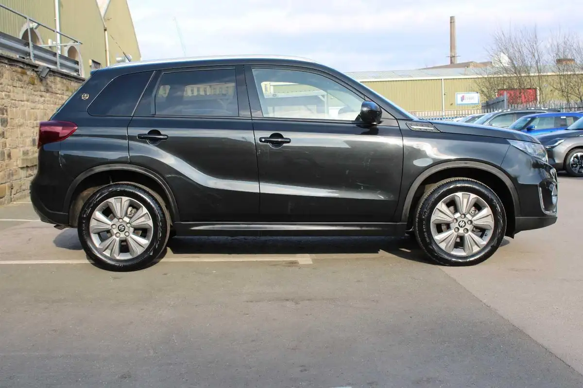2023-suzuki-vitara-14-boosterjet-sz-t-big-9
