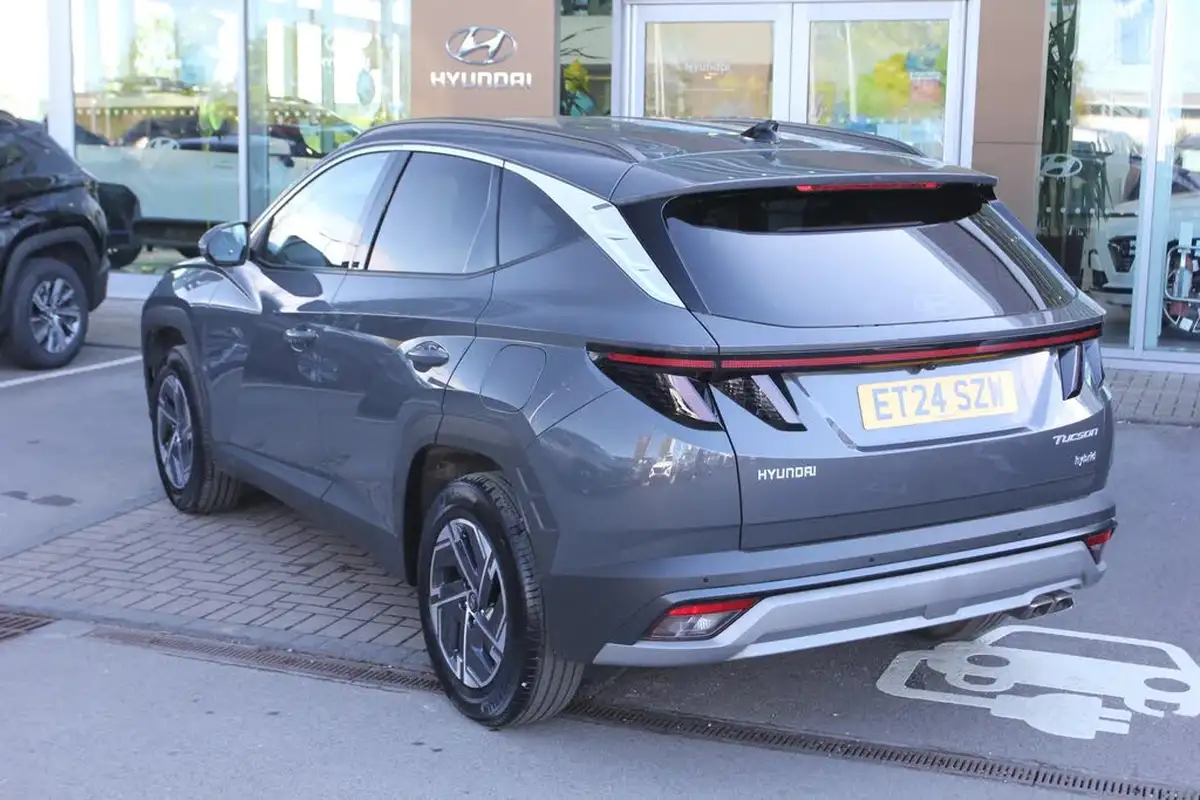 2024-hyundai-tucson-16-t-gdi-advance-252ps-phev-auto-big-2