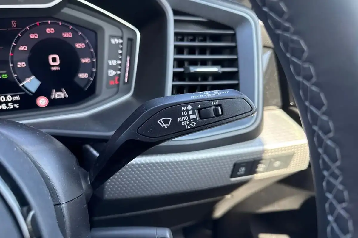 2024-audi-a1-10-30-tfsi-black-edition-116ps-s-tronic-big-40
