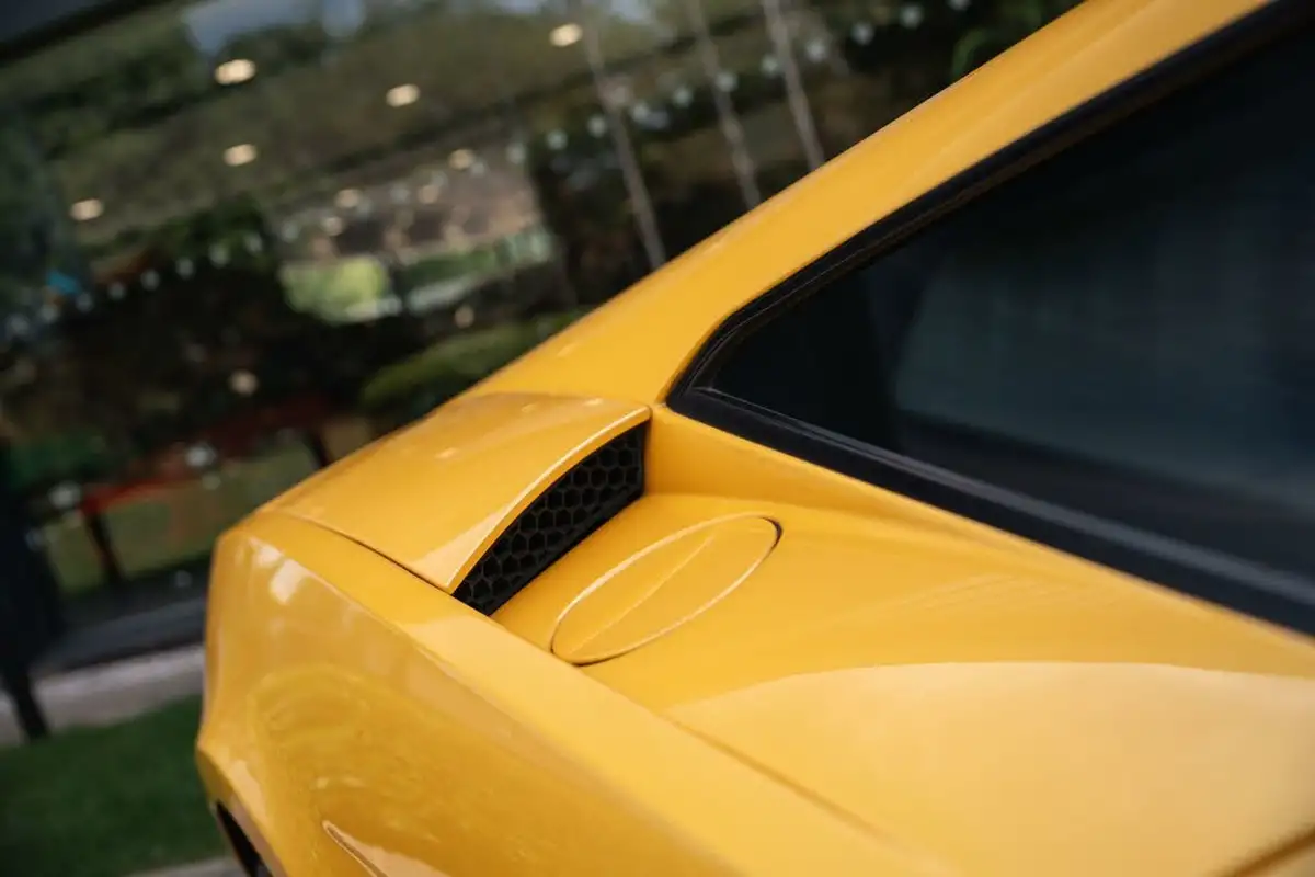 2005-lamborghini-gallardo-50-big-28