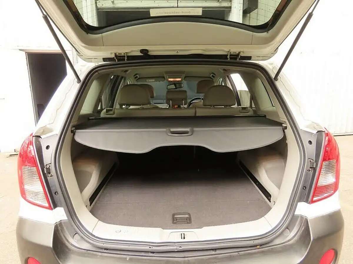 2013-vauxhall-antara-22cdti-se-nav-184ps-awd-auto-big-10