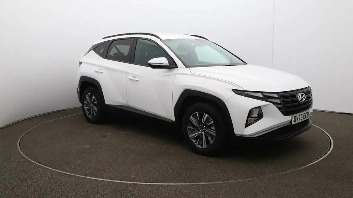 2023-hyundai-tucson-16-t-gdi-se-connect-230ps-hybrid-auto-big-1