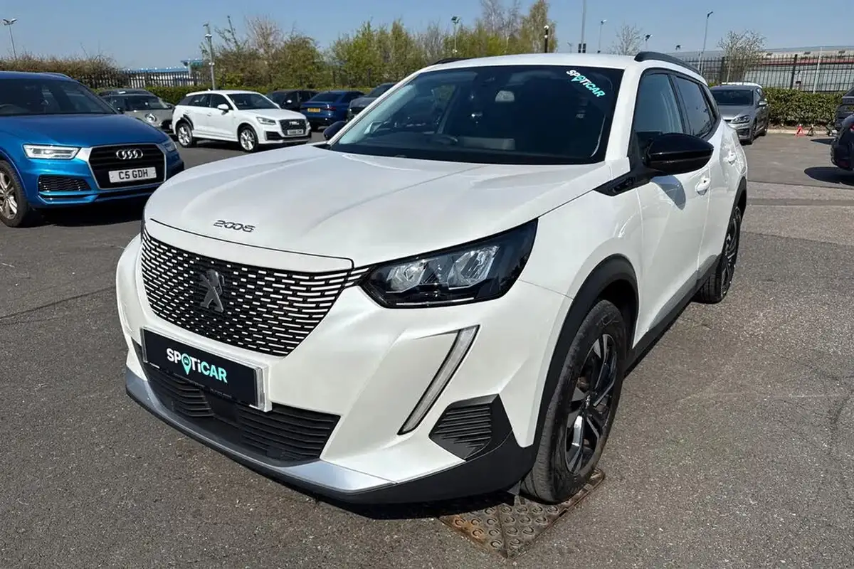 2022-peugeot-2008-suv-e-allure-premium-big-26