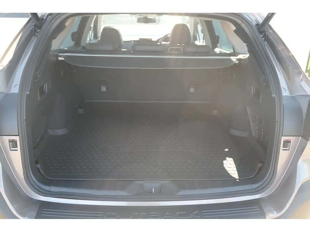 2023-subaru-outback-25i-touring-big-9