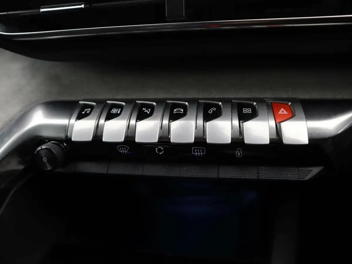 2022-peugeot-3008-suv-15-bluehdi-gt-big-28