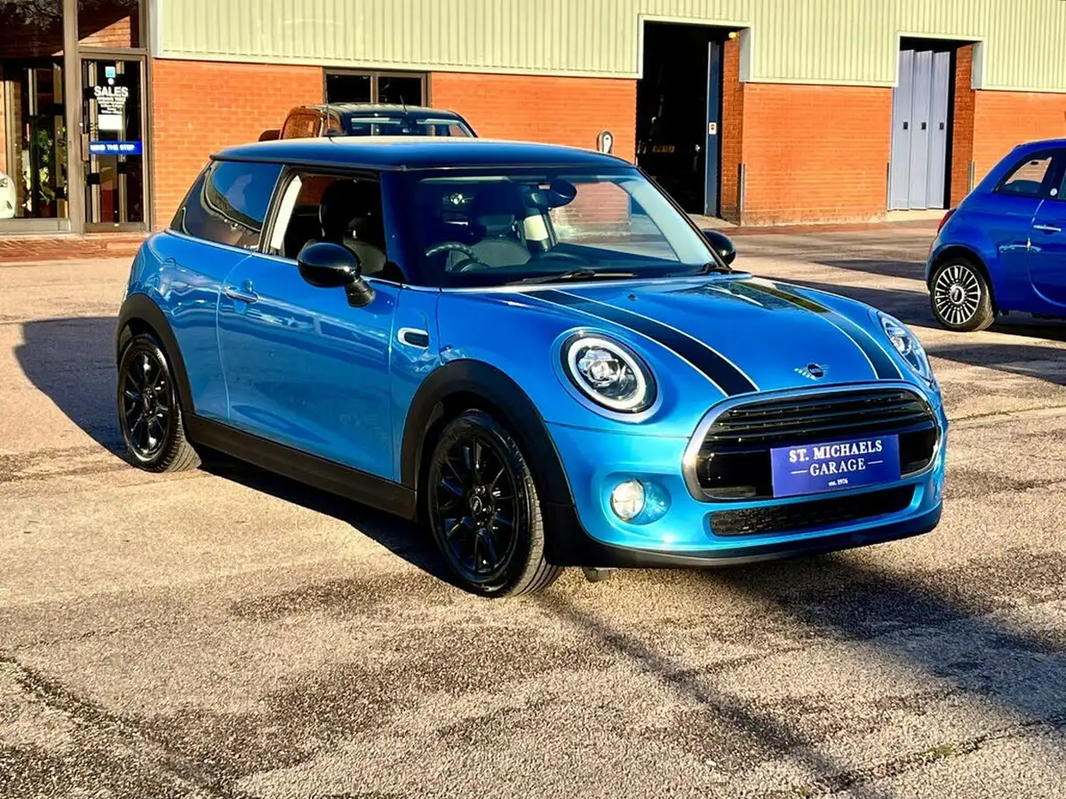 2018-mini-cooper-15-cooper-series-ii-ss-hatchback-3d-big-3