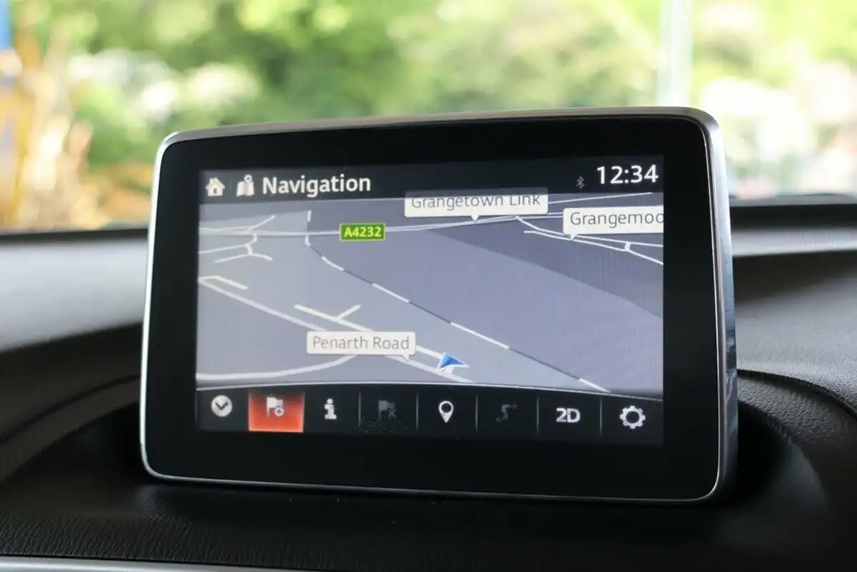2014-mazda-mazda3-20-se-l-nav-hatchback-5d-big-32