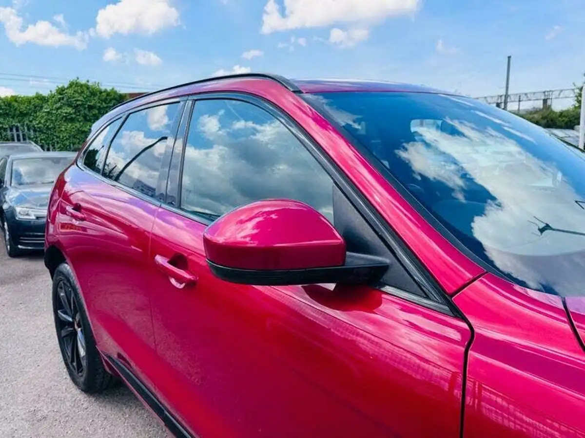 2017-jaguar-f-pace-20-i4d-r-sport-180ps-awd-ss-auto-big-35