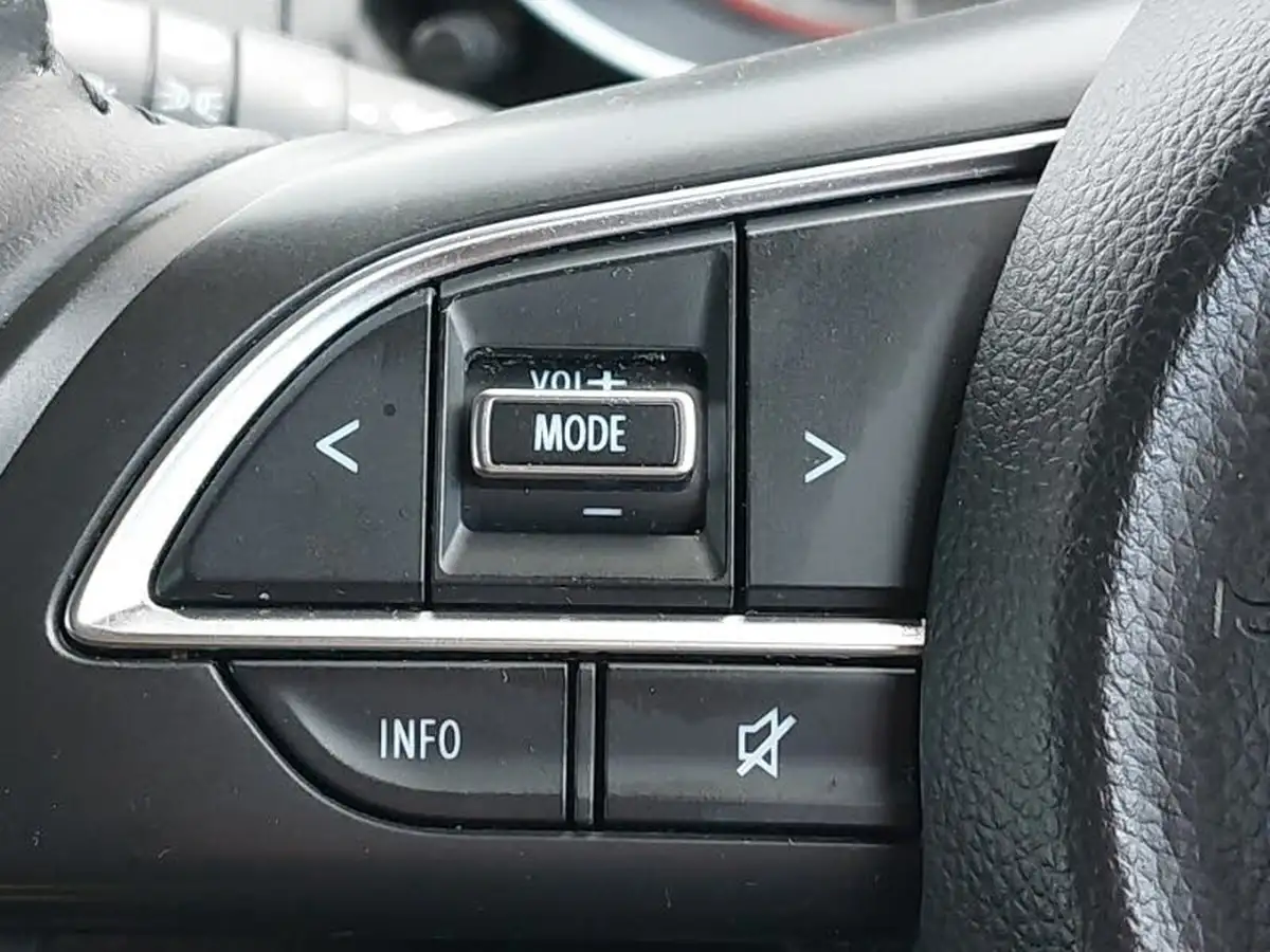 2022-suzuki-swift-12-dualjet-sz5-allgrip-big-13