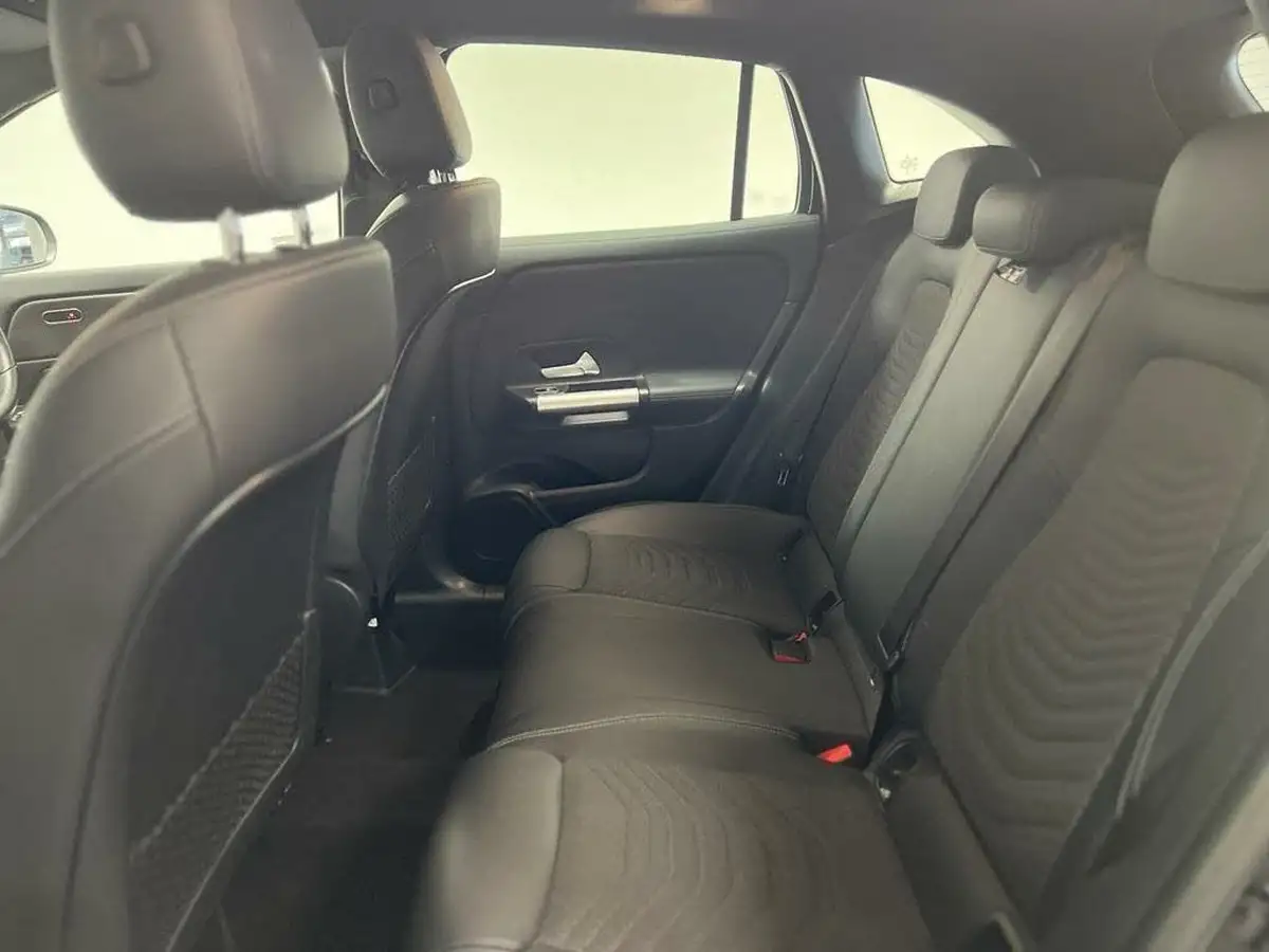 2023-mercedes-benz-gla-class-13-gla-200-sport-executive-station-wagon-big-10