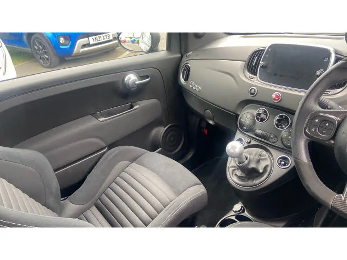 2021-abarth-595-14-tjet-competizione-big-13