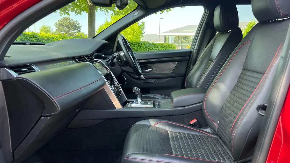 2020-land-rover-discovery-sport-20-d180-r-dynamic-hse-big-2