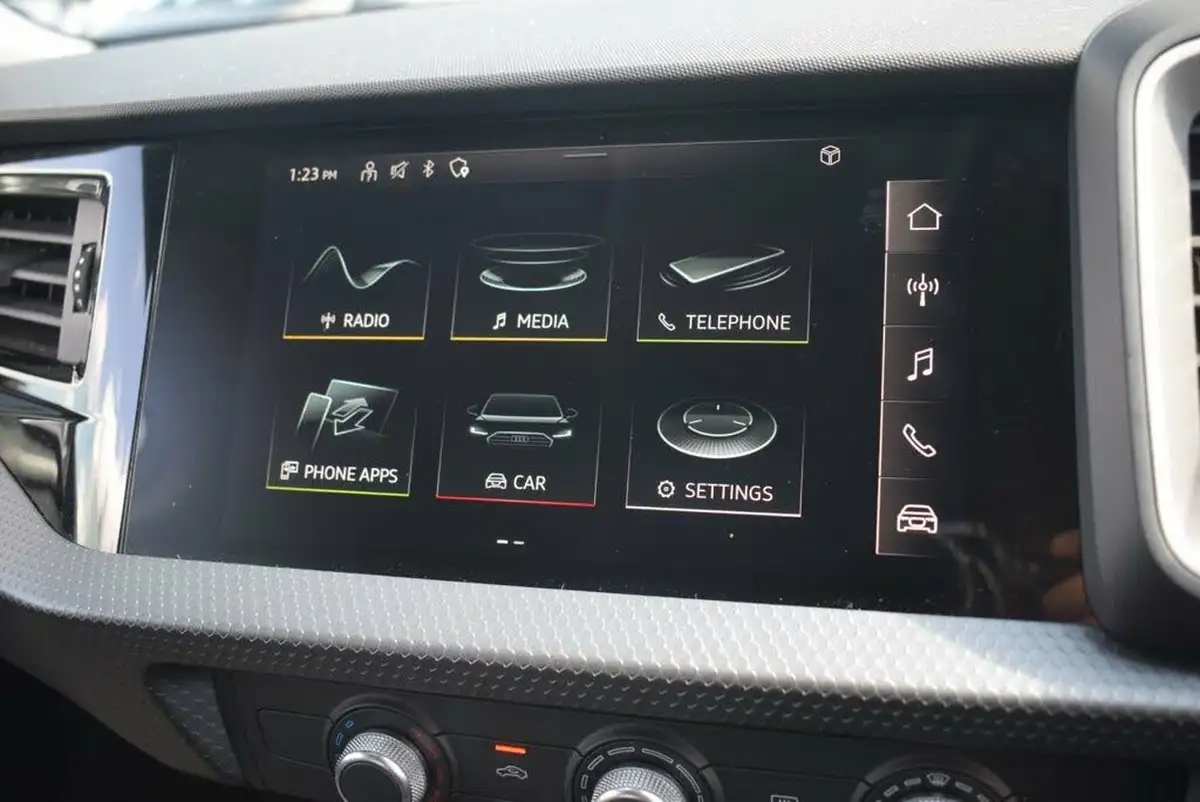 2021-audi-a1-10-30-tfsi-sport-110ps-big-14