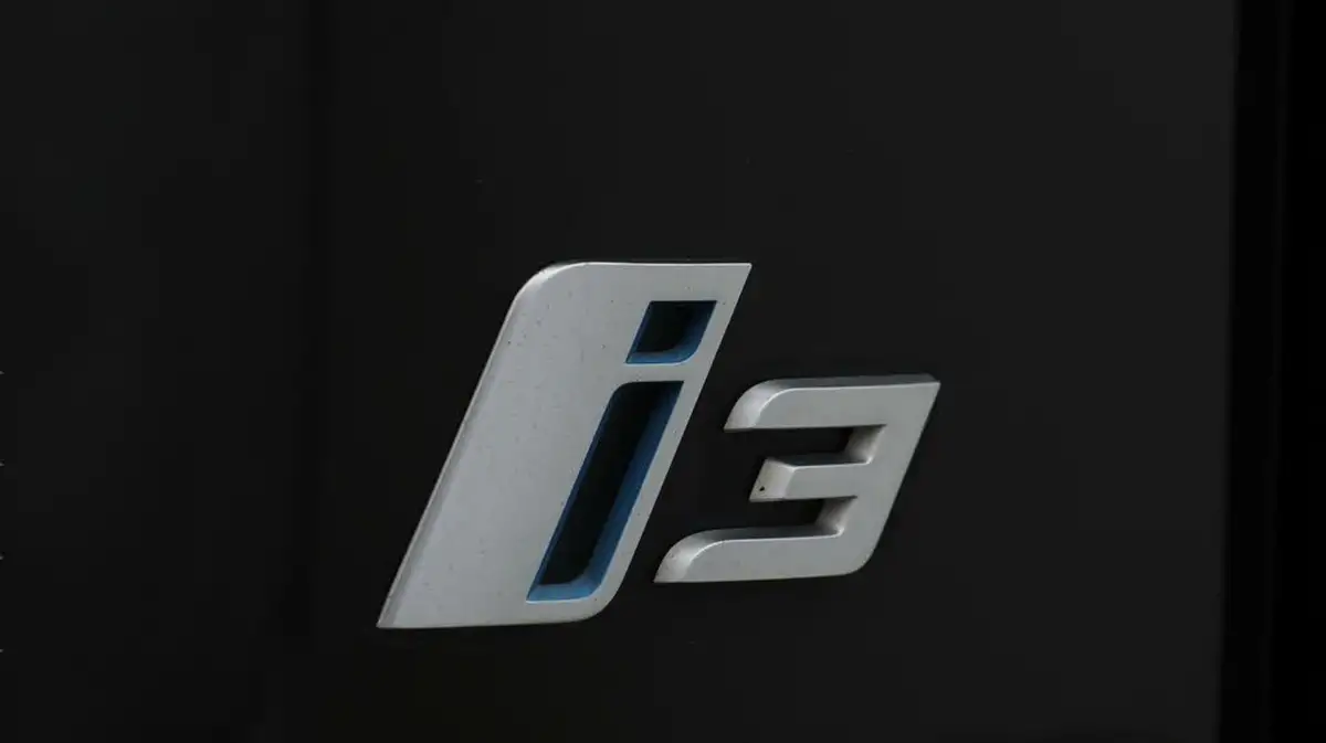 2018-bmw-i3-e-94-ah-big-22