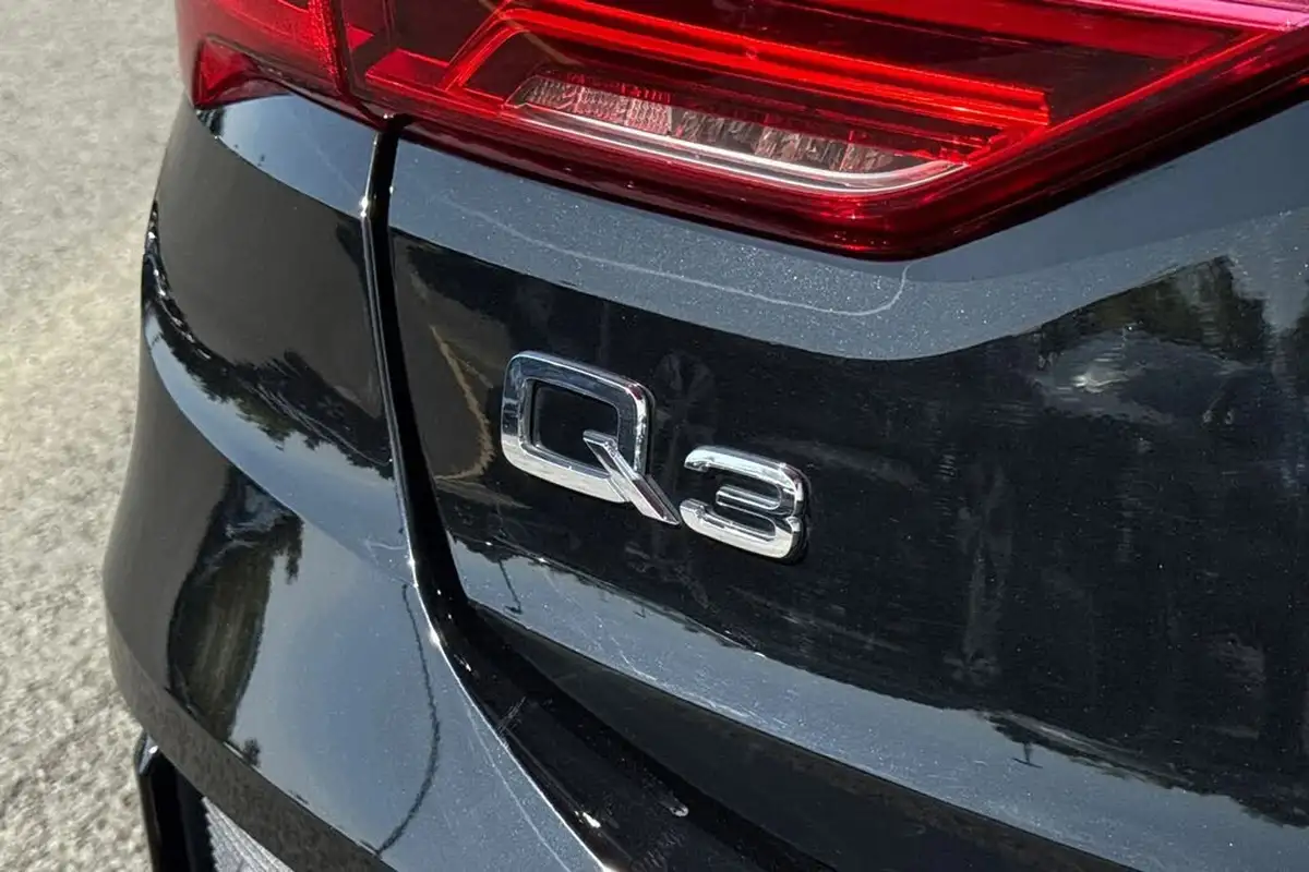 2022-audi-q3-15-35-tfsi-black-edition-cod-sportback-s-tronic-big-27